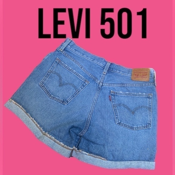 Levi’s 501 button fly size 29 medium wash distressed shorts. Just like new! - Picture 10 of 15